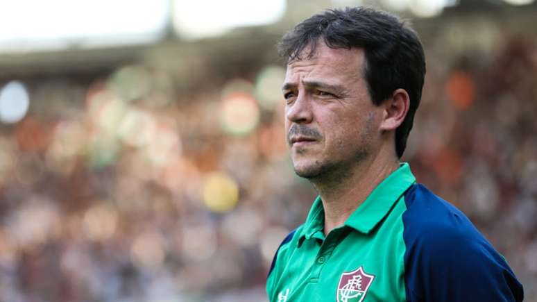 Fernando Diniz foi vaiado pelos torcedores do Fluminense presentes no Maracanã neste domingo (LUCAS MERÇON/ FLUMINENSE F.C.)