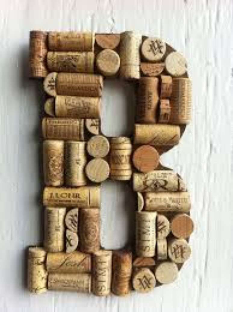 67. Use sua criatividade ao criar os moldes de letras na sua decoração – Por: Pinterest