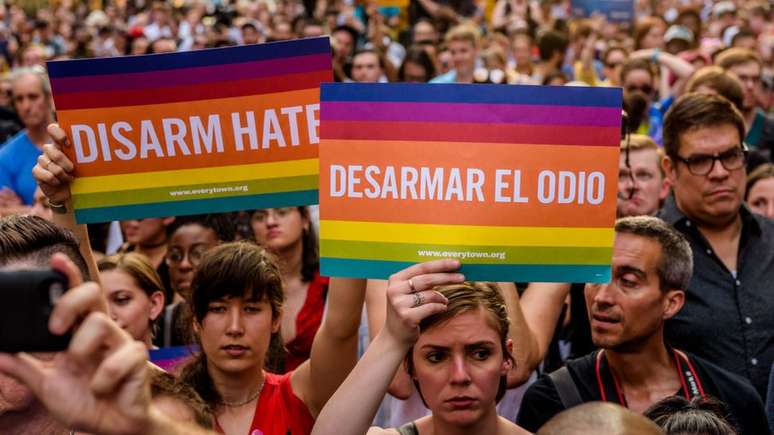 Nos EUA, não há uma lei federal que ampare explicitamente a comunidade LGBT