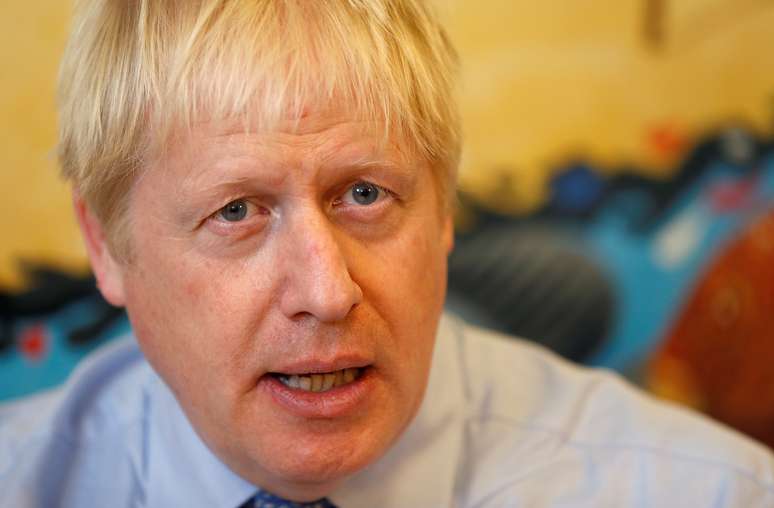 Premiê Johnson visita hospital no Reino Unido
19/08/2019
REUTERS/Peter Nicholls/Pool