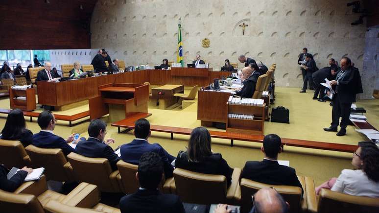 STF revogou neste mês a transferência de Lula e garantiu sala especial para ex-presidente