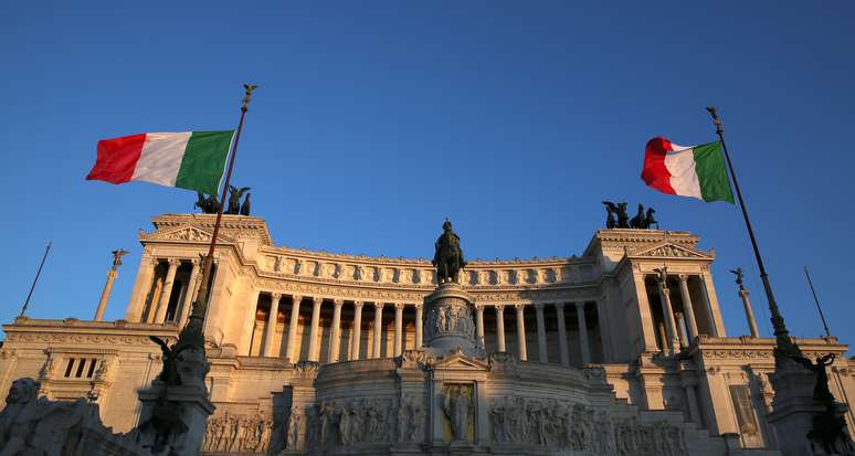 Bandeiras da Itália em Roma
05/06/2019 REUTERS/Stefano Rellandini