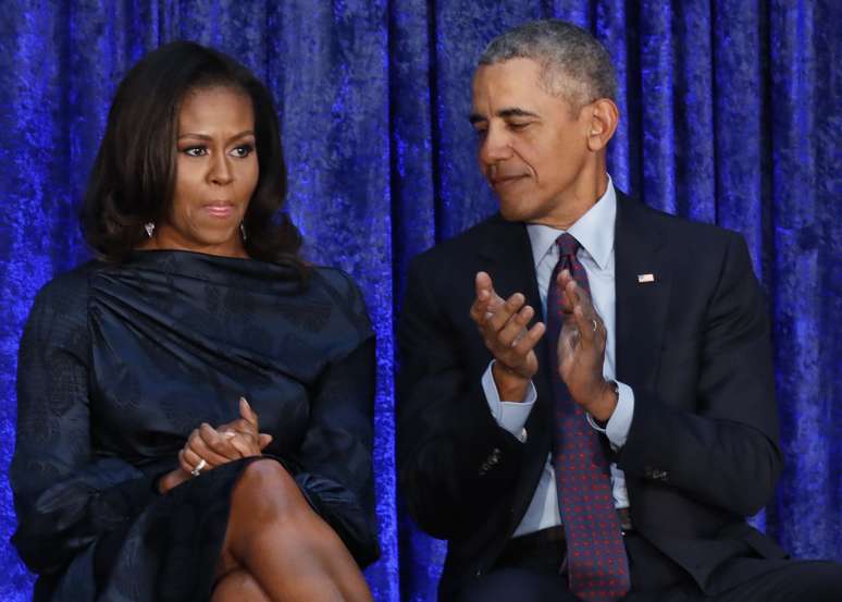 Ex-presidente dos EUA Barack Obama e sua mulher, Michelle Obama