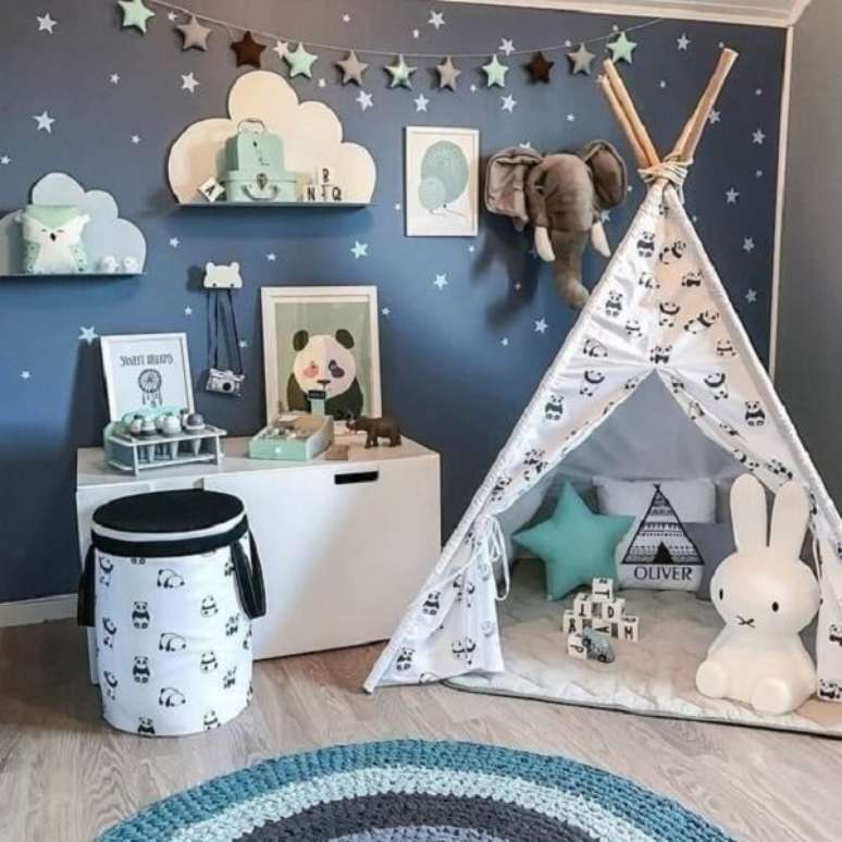 39. Cabaninha infantil com desenho de panda traz aconchego para o ambiente. Fonte: Ficar Gr&aacute;vida