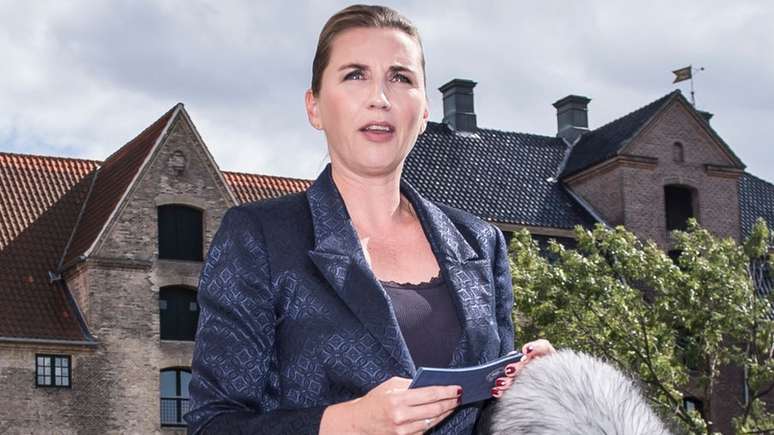 "Estou surpresa e chateada que o presidente dos EUA tenha cancelado uma visita de Estado", dise a primeira-ministra da Dinamarca, Mette Frederiksen