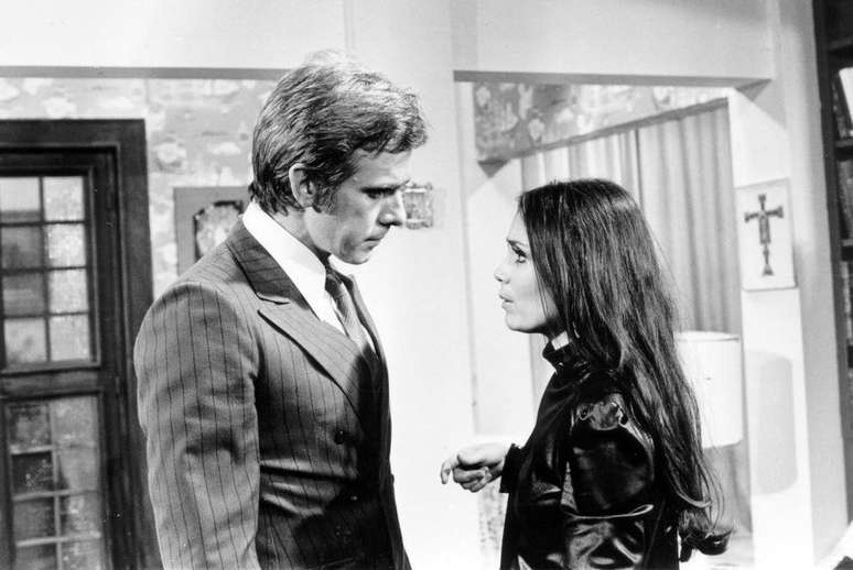 Francisco Cuoco e Regina Duarte na 1ª versão de 'Selva de Pedra', em 1972.