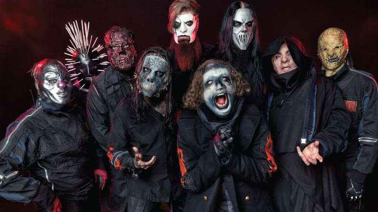 Pela terceira vez na carreira, a banda norte-americana de new metal Slipknot emplaca um disco na primeira colocação do ranking Bilboard 200