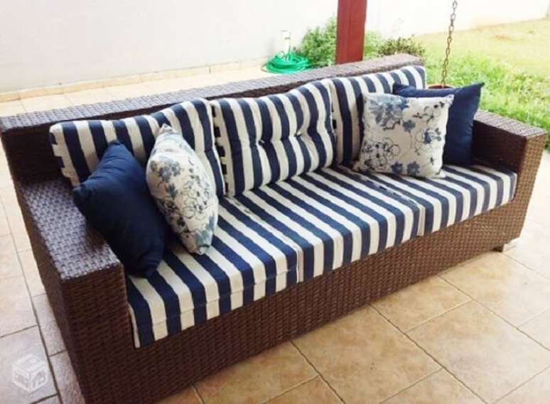 36. Tecido para sofá impermeável acquablock é o melhor para áreas externas. Fonte: Pinterest