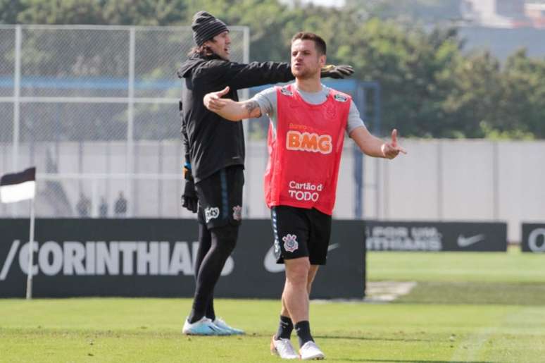 Ramiro deve herdar a vaga de Pedrinho pelo lado direito do ataque (Foto: Peter Leone/O Fotográfico/Lancepress!)