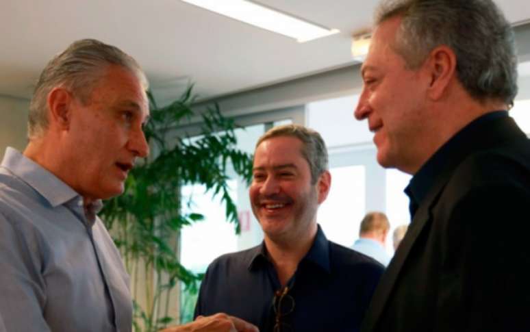 Abel Braga e Tite se divertiram em encontro na CBF