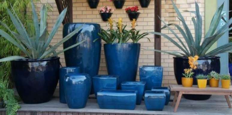 7. O vaso vietnamita azul é lindo em diferentes tons e tamanhos – Por: Pinterest