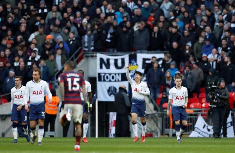 Son foi destaque contra o Newcastle na última temporada (Foto: Reprodução)