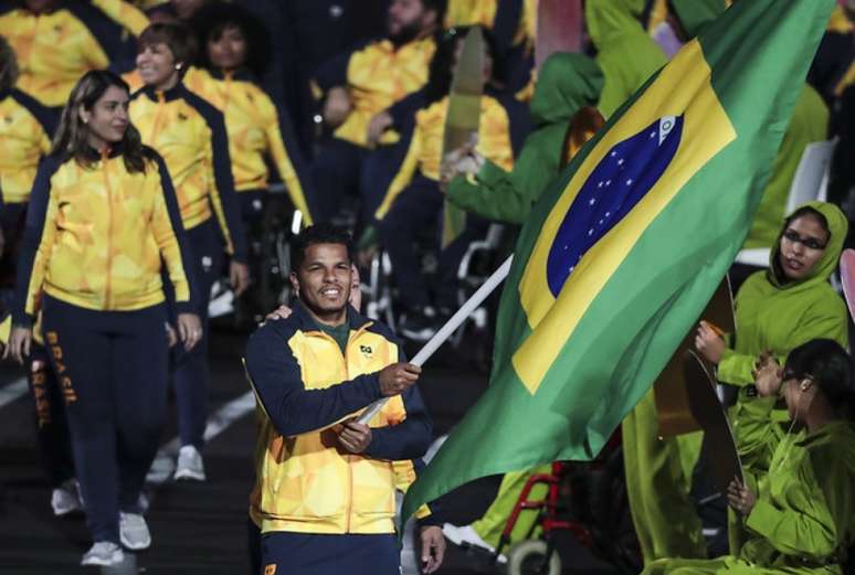 Brasileiros fizeram a festa na cerimônia de abertura Parapan de Lima (Foto: Ale Cabral/CPB)