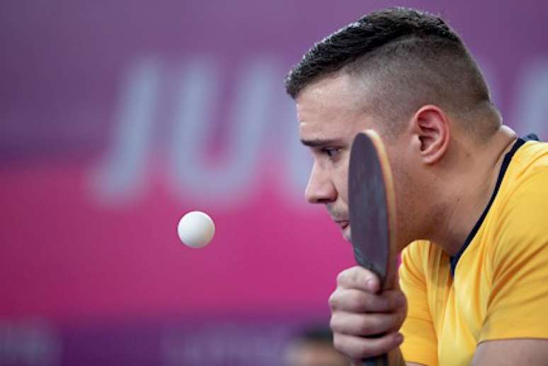 Salmin é ouro pelo Brasil no tênis de mesa (classe 7) (Foto: Divulgação/CPB)