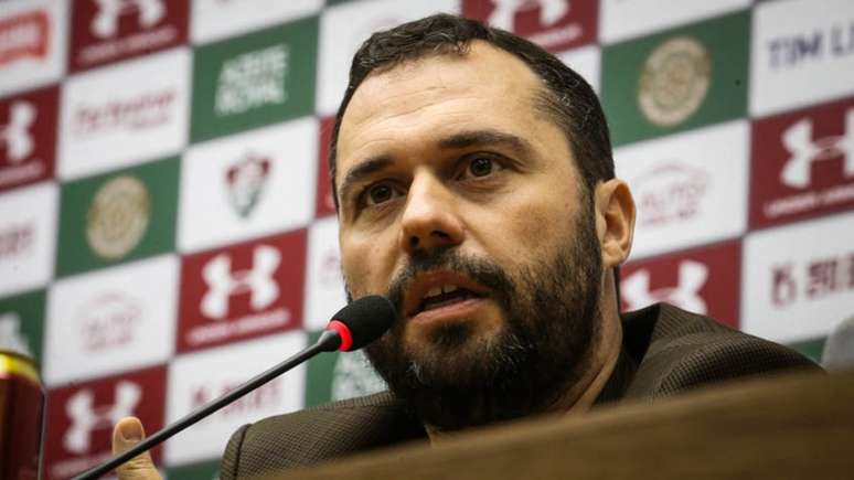 Mario durante coletiva no CT (Foto: LUCAS MERÇON / FLUMINENSE F.C.)