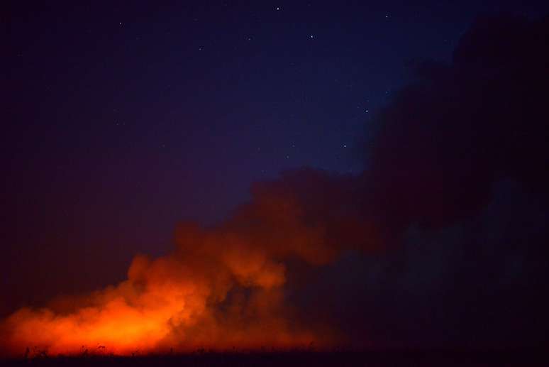 Floresta amazônica em chamas em Canarana, no Mato Grosso
26/08/2019 REUTERS/Lucas Landau 