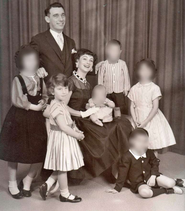 A fam&iacute;lia de Margo antes do nascimento do irm&atilde;o ca&ccedil;ula em Nova York
