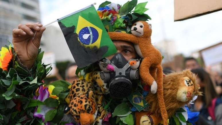 Protestos em defesa da Amazônia aconteceram no Brasil e em outras partes do mundo