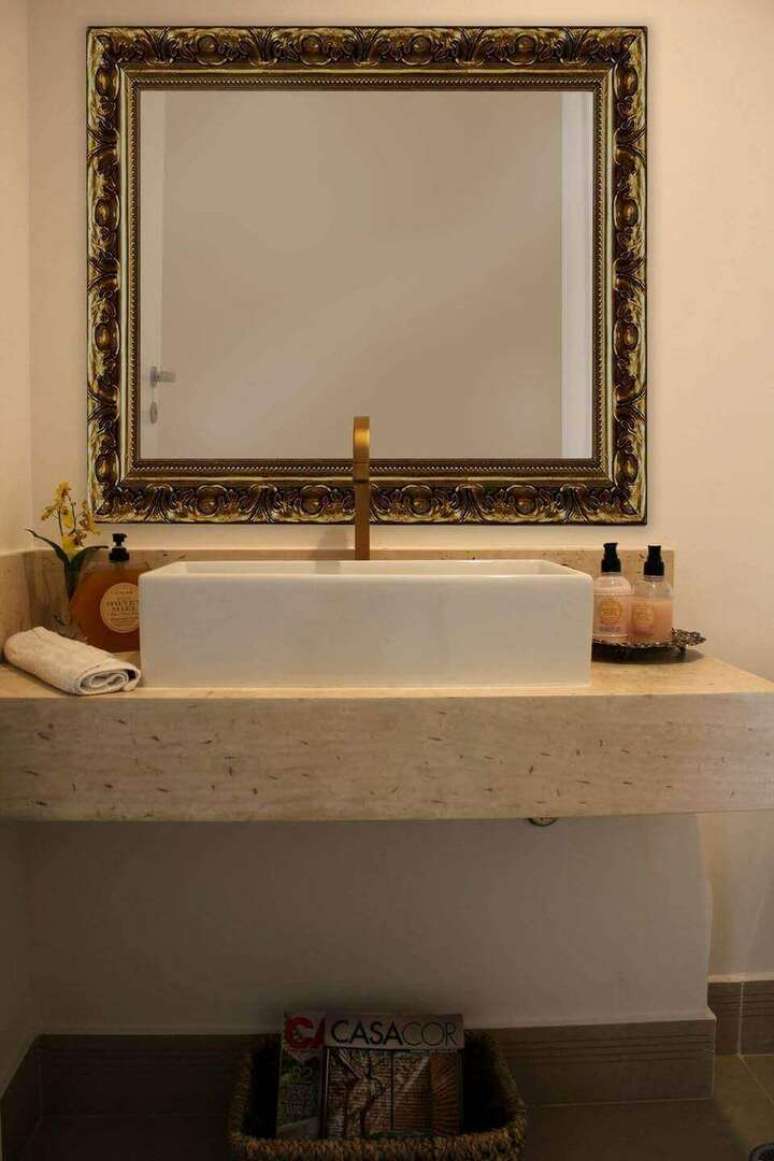 25. Mais um exemplo de como a toalha de lavabo pode ser um elemento apenas funcional. Projeto de Zark Studio Lab