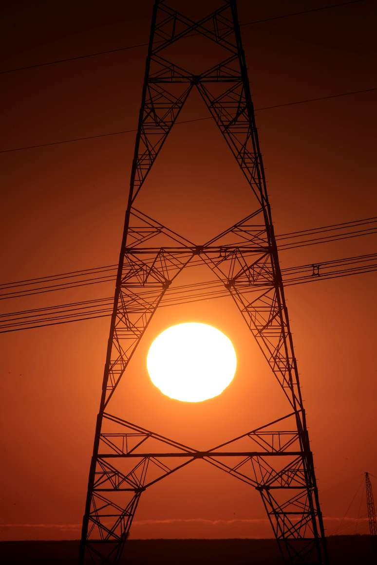 Torres e linhas de transmissão de energia em Brasília 
29/08/2018
REUTERS/Ueslei Marcelino