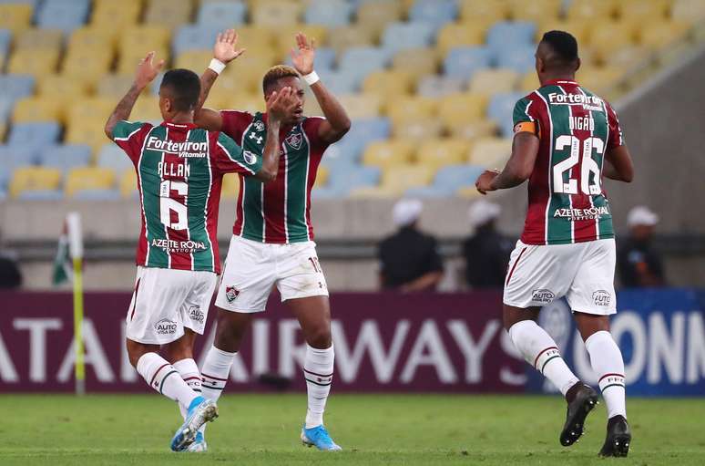 Flu arrancou empate no fim do jogo.