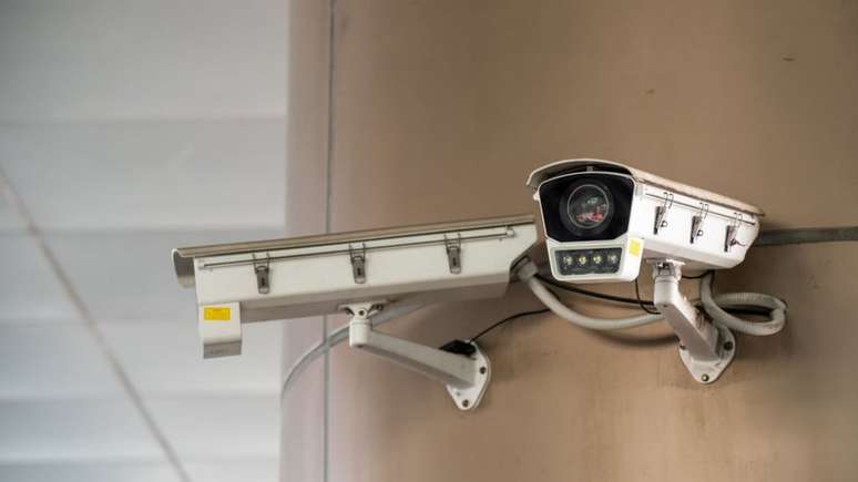 Porta-voz da embaixada chinesa em Washington negou que agentes chineses recrutassem espi&otilde;es no LinkedIn