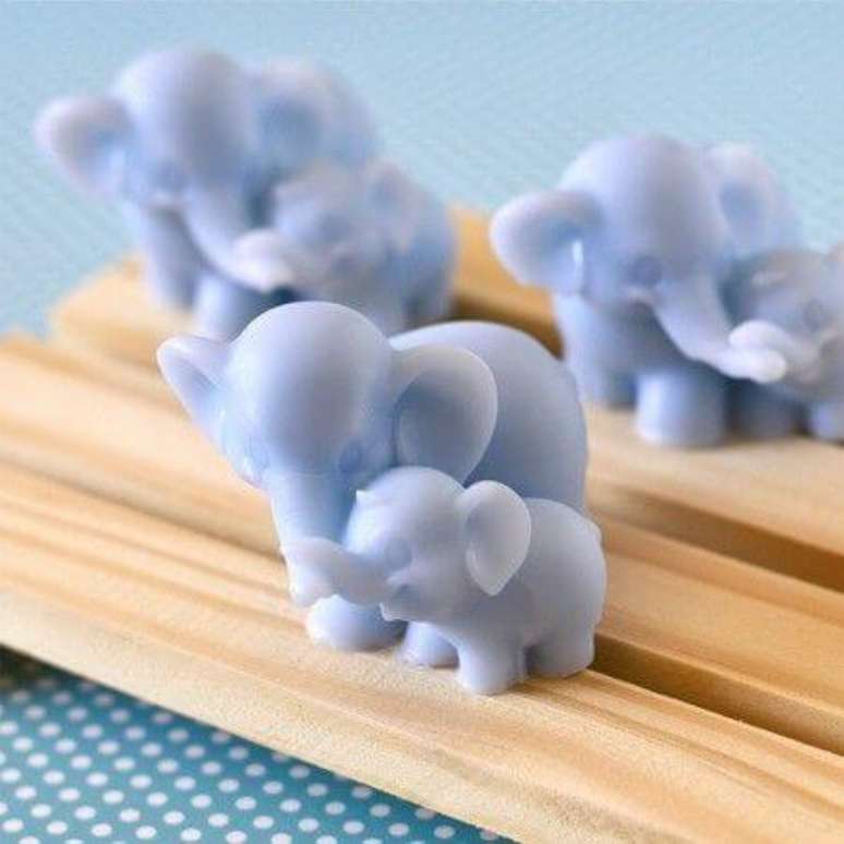 17. Como fazer sabonete artesanal para chá de bebê com elefantes – Por: Saboaria Artesanato Lucrativo