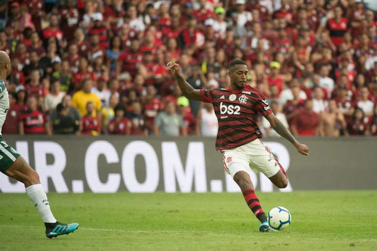 Reforço em casa: Gerson não teve problemas para adaptar-se ao Flamengo (Foto: Alexandre Vidal / Flamengo)