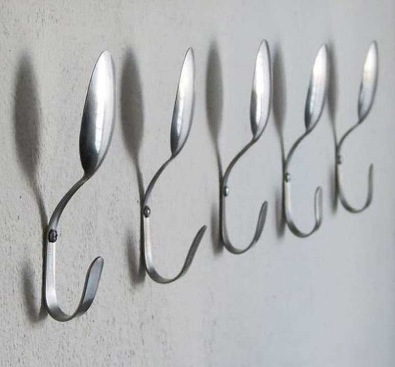 23. At&eacute; colheres podem ser usados como porta chaves. Foto: Criatives