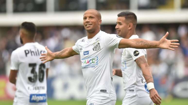 Sánchez marcou seu primeiro gol pelo Santos contra o Athletico-PR, em 2018 (Ivan Storti/Santos FC)