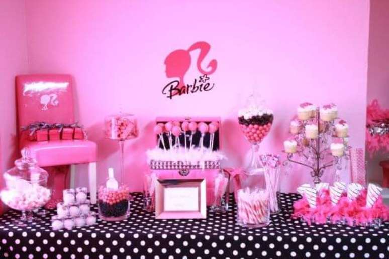 Festa da Barbie: +80 Decorações de Aniversário Infantil para se Inspirar