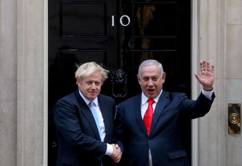 Premiês do Reino Unido, Boris Johnson, e de Israel, Benjamin Netanyahu, se encontram em Londres
05/09/2019
REUTERS/Hannah McKay