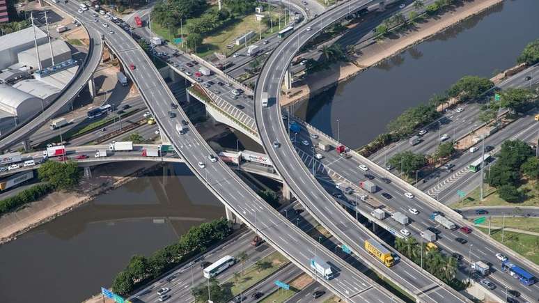 Em pleno século 19, José Bonifácio já reclamava da poluição do rio Tietê, hoje símbolo da poluição em São Paulo