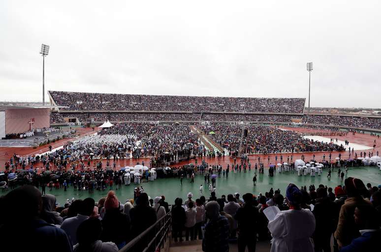 Papa Francisco celebra missa em estádio em Maputo, Moçambique
06/09/2019
REUTERS/Yara Nardi