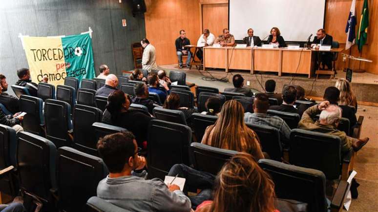 Reunião na Alerj (Foto: Octacílio Barbosa)