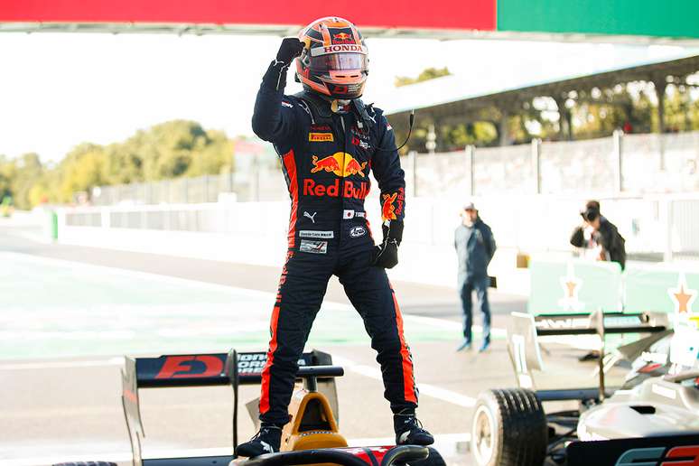 Yuki Tsunoda garante primeira vitória na F-3 na ‘Sprint Race’ em Monza