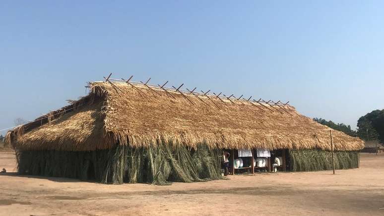 Casa dos homens da aldeia Kubenkokre, na Terra Indígena Menkragnoti, onde povos indígenas e ribeirinhos se reuniram para discutir política e alternativas a atividades destrutivas