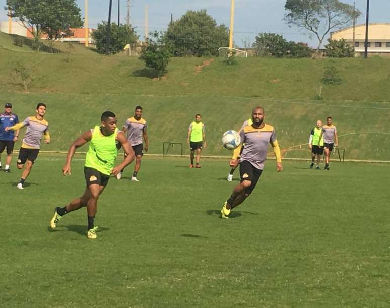 Criciúma vem de empate em 0 a 0 contra a Ponte Preta (Foto: Fernando Ribeiro/Criciúma)