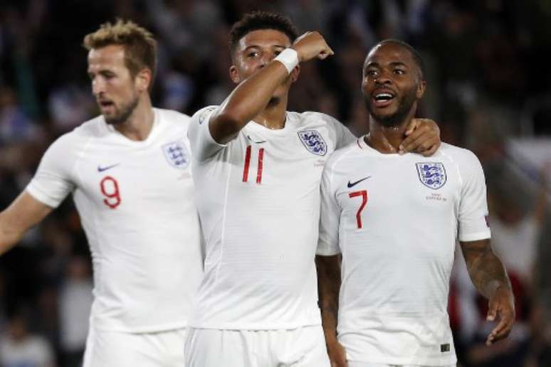 Kane, Sancho e Sterling foram os destaques (Foto: AFP)