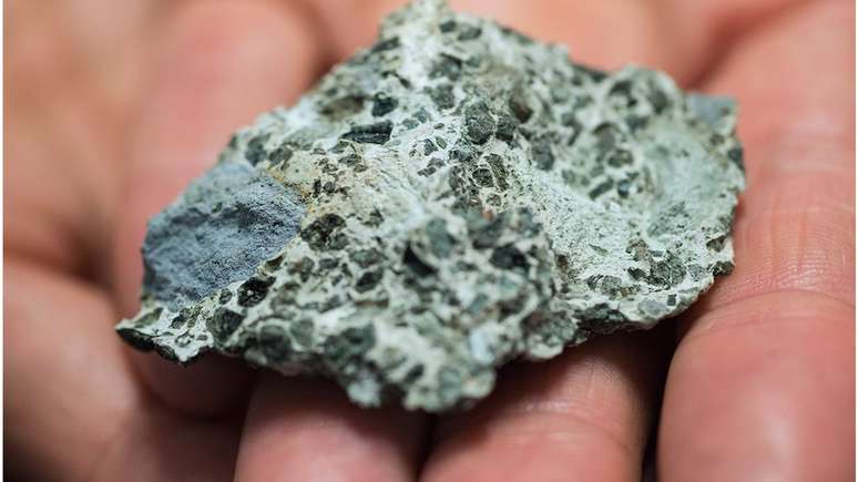 Pedra encontrada na cratera Chicxulub tem uma história a contar