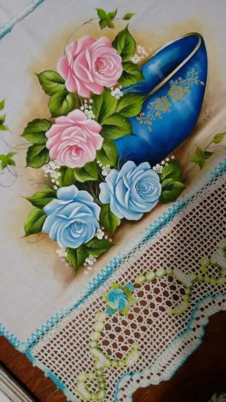 19. Pintura em pano de prato com flores – Por: Pinterest