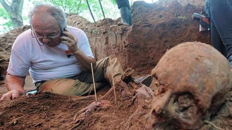 Em 30 anos, apenas 37 corpos de desaparecidos foram encontrados e, destes, apenas quatro foram identificadas