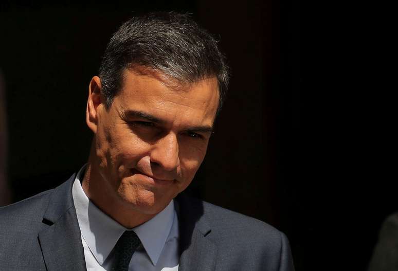 Sánchez deixa Parlamento espanhol, em Madri 25/7/2019 REUTERS/Sergio Perez