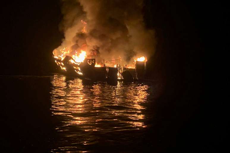 02/09/2019
Departamento de Bombeiros de Santa Barbara via REUTERS