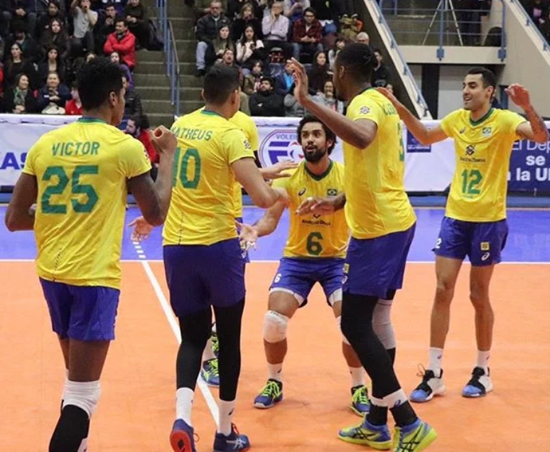 Seleção masculina vem de vitórias sobre Equador e Colômbia (Foto: Divulgação/CBV)