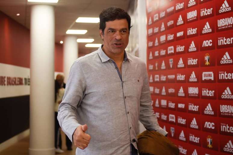 Raí já havia viajado recentemente à Europa junto de Alexandre Passaro, gerente de futebol do São Paulo (Foto: Djalma Vassão/Gazeta Press)