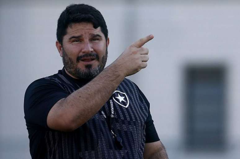 Eduardo Barroca é o treinador do Botafogo (Foto: Vitor Silva/Botafogo)