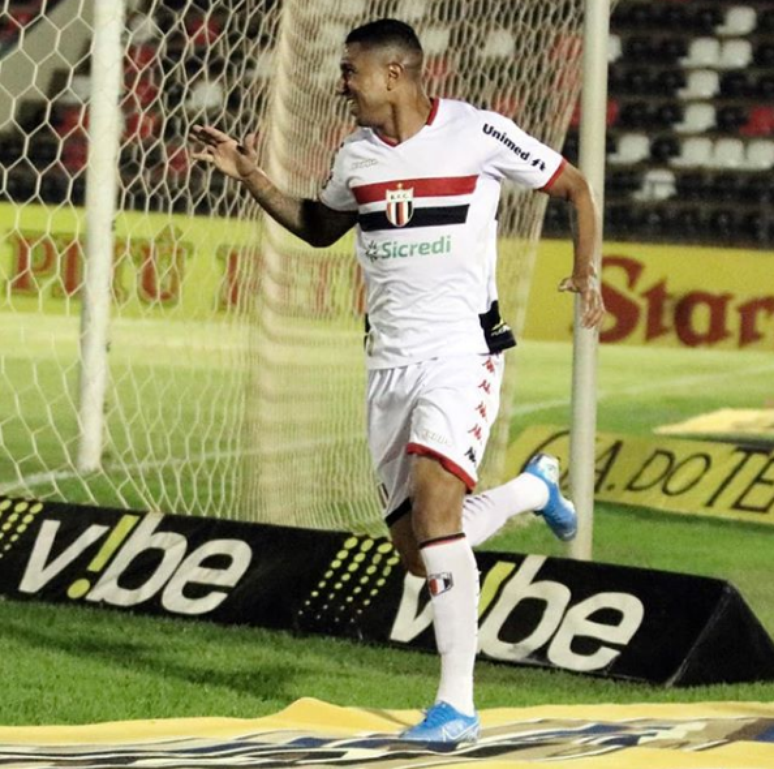 Didi marcou o gol solitário da partida (Foto: Raul Ramos/Ag. Botafogo)