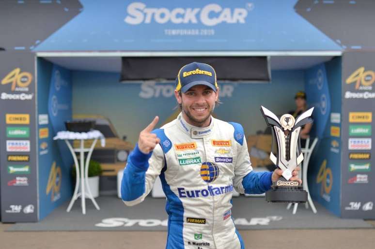 Ricardinho conquistou sua primeira pole do ano (Foto: Duda Bairros/Stock Car)