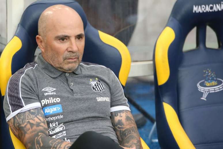 Jorge Sampaoli no banco do Maracanã (Foto: João Carlos Gomes/MyPhoto Press)